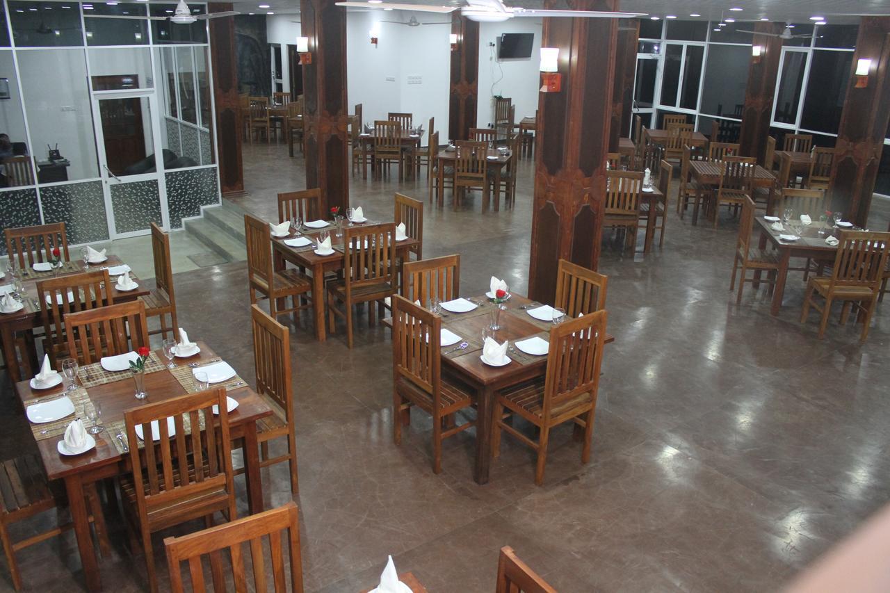 Hotel City Grand Ella Exterior foto