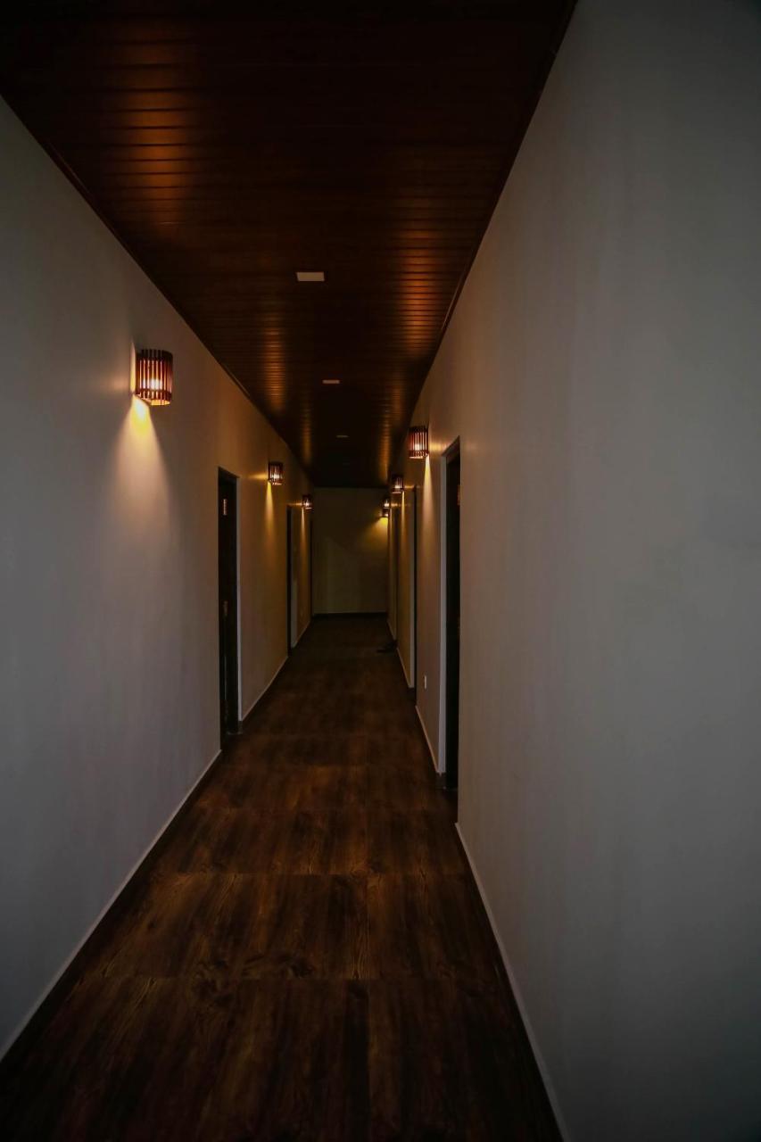Hotel City Grand Ella Exterior foto